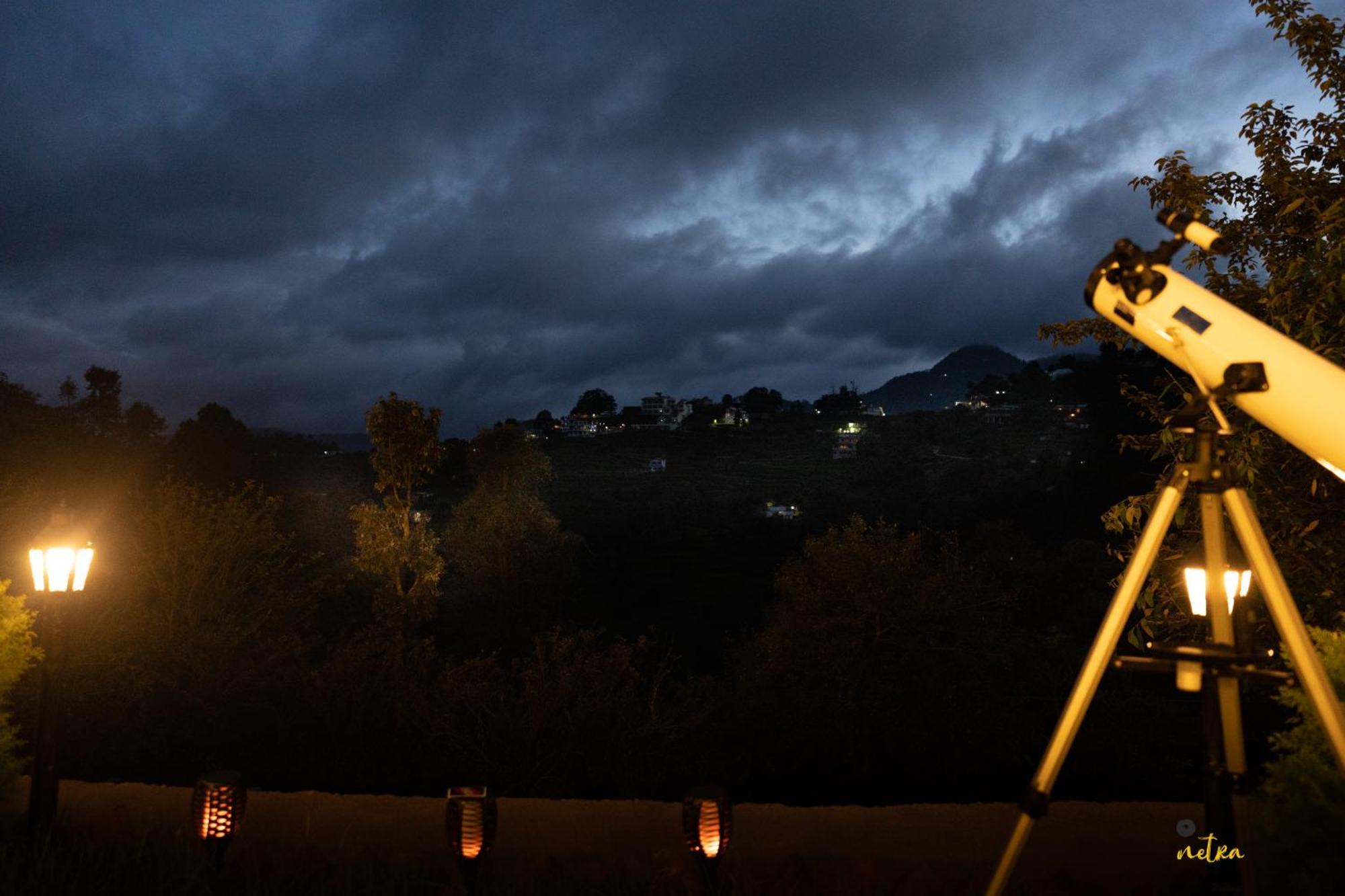 The Rare One'S Mukteshwar - Resort & Cafe エクステリア 写真